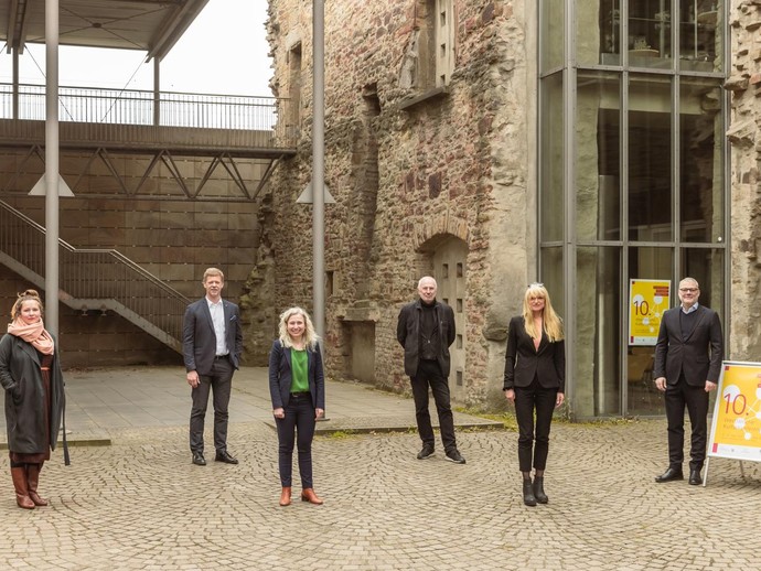 v.l.n.r. Frauke Dannert, Lars König, Jasmin Vogel, Prof. Dr. Klaus Selle, Dr. Barbara Rüschoff-Parzinger, Dr. Jörg Biesler (vergrößerte Bildansicht wird geöffnet)
