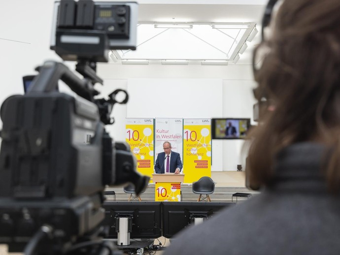 Matthias Löb (vergrößerte Bildansicht wird geöffnet)