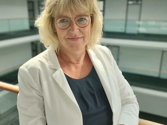 Foto von Dr. Yasmine Freigang