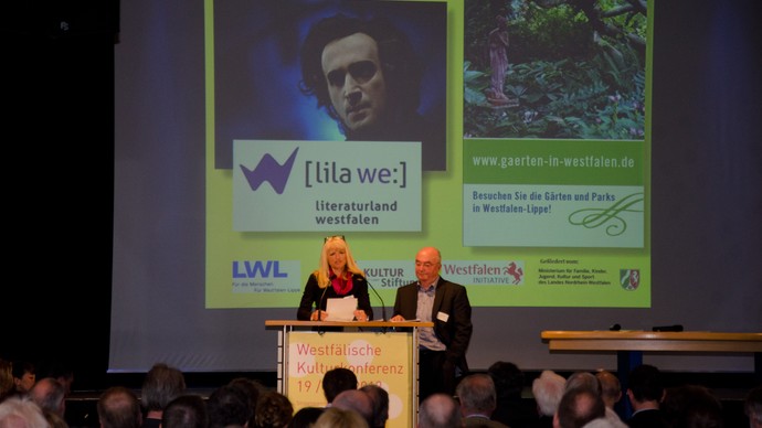 Dr. Rüschoff-Thale und Reinhart Richter auf der Bühne