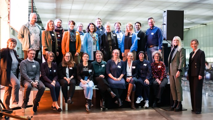 Ein Gruppenfoto der Mitwirkenden der 13. Westfälischen Kulturkonferenz
